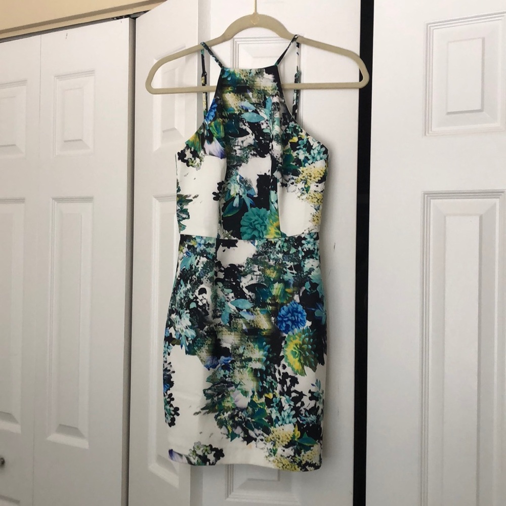 Mintymeetsmunt blue & white floral dress sz XS